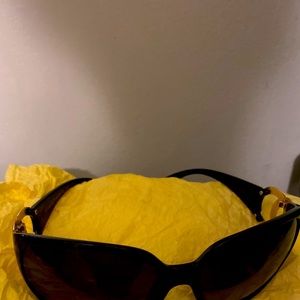 AUTHENTIC CHANEL SUNGLASSES